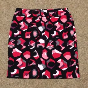 Black and pink pencil skirt